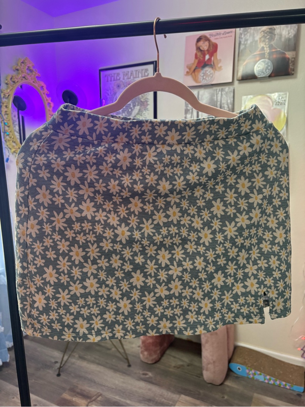 Daisy Print Mini Skirt - Green and White